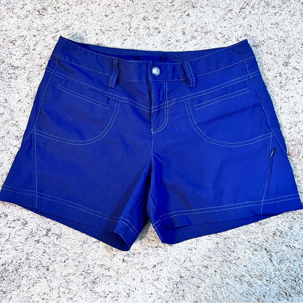 Athleta Women's Blue Cargo Shorts